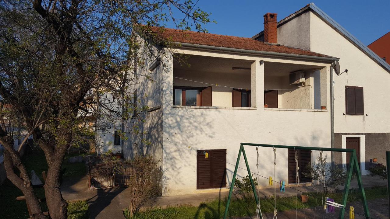Apartman Zvjezda Biograd Na Moru Exteriör bild