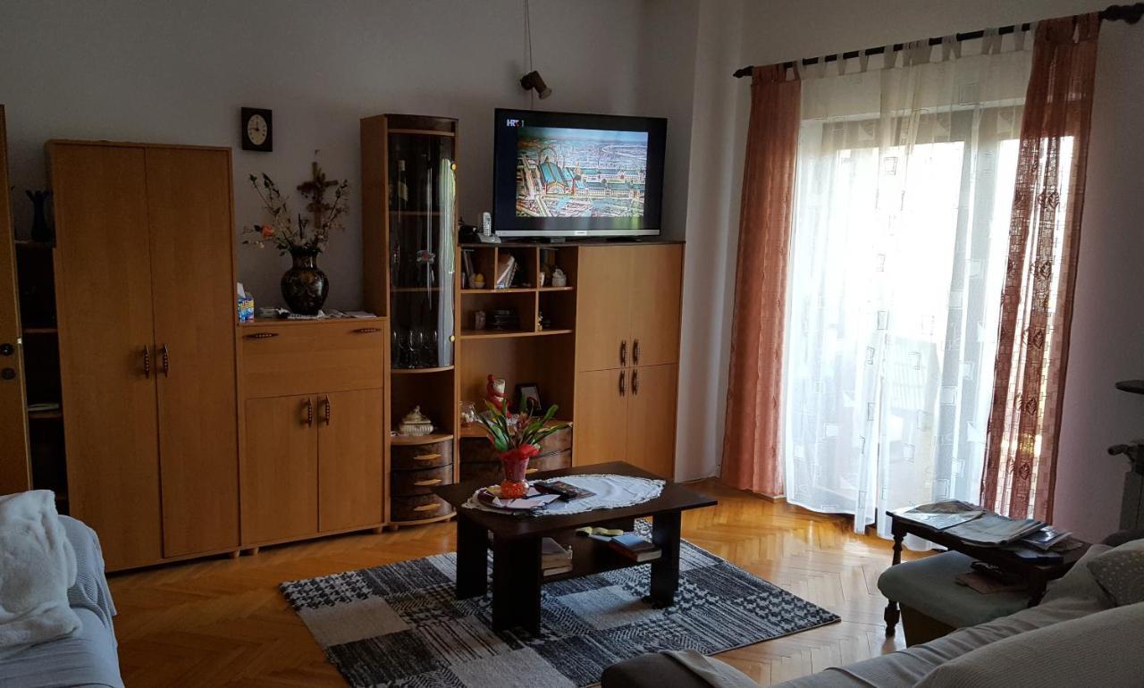 Apartman Zvjezda Biograd Na Moru Exteriör bild