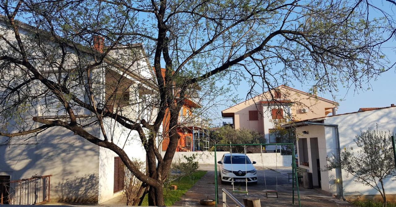 Apartman Zvjezda Biograd Na Moru Exteriör bild