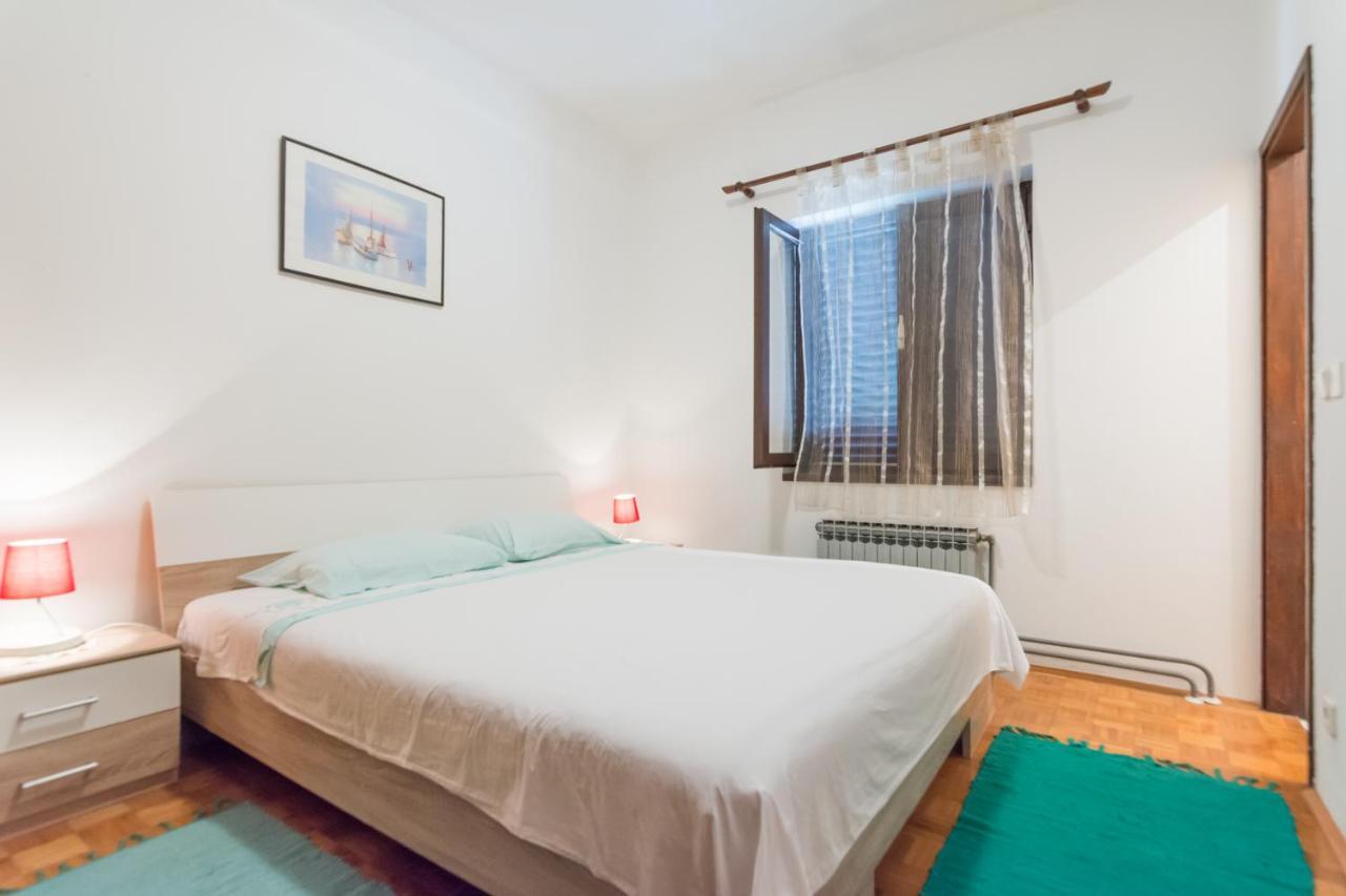 Apartman Zvjezda Biograd Na Moru Exteriör bild