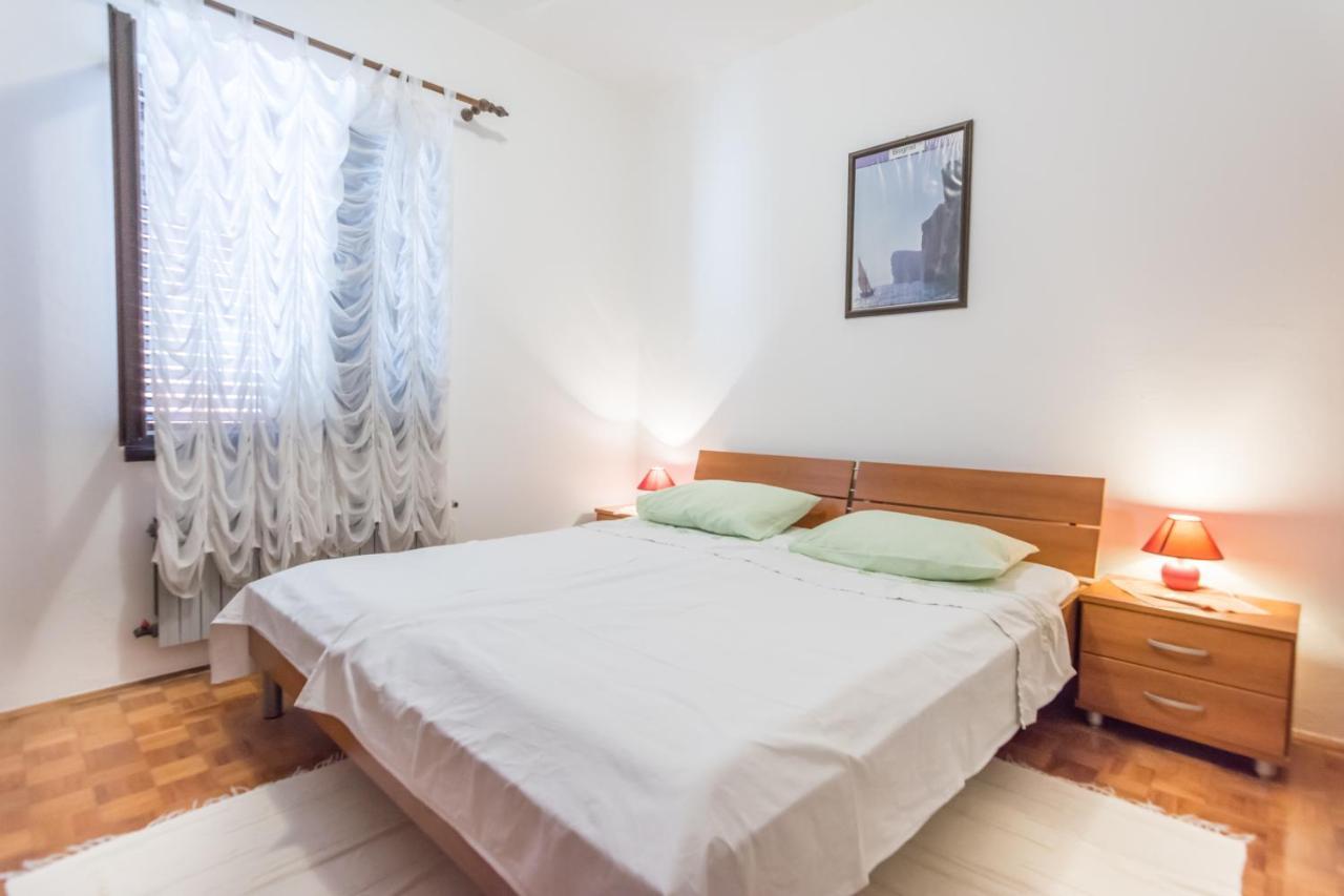 Apartman Zvjezda Biograd Na Moru Exteriör bild