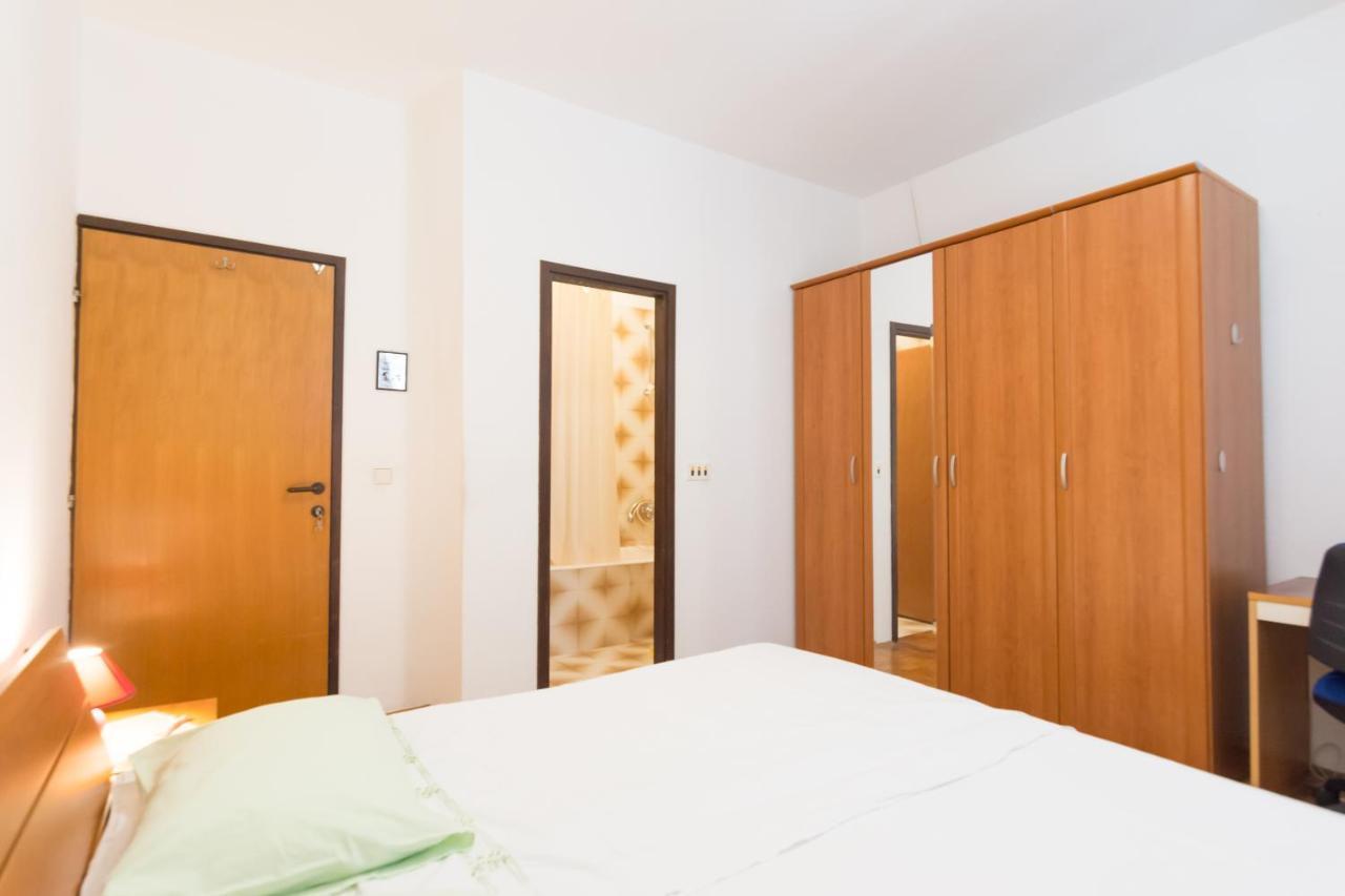 Apartman Zvjezda Biograd Na Moru Exteriör bild